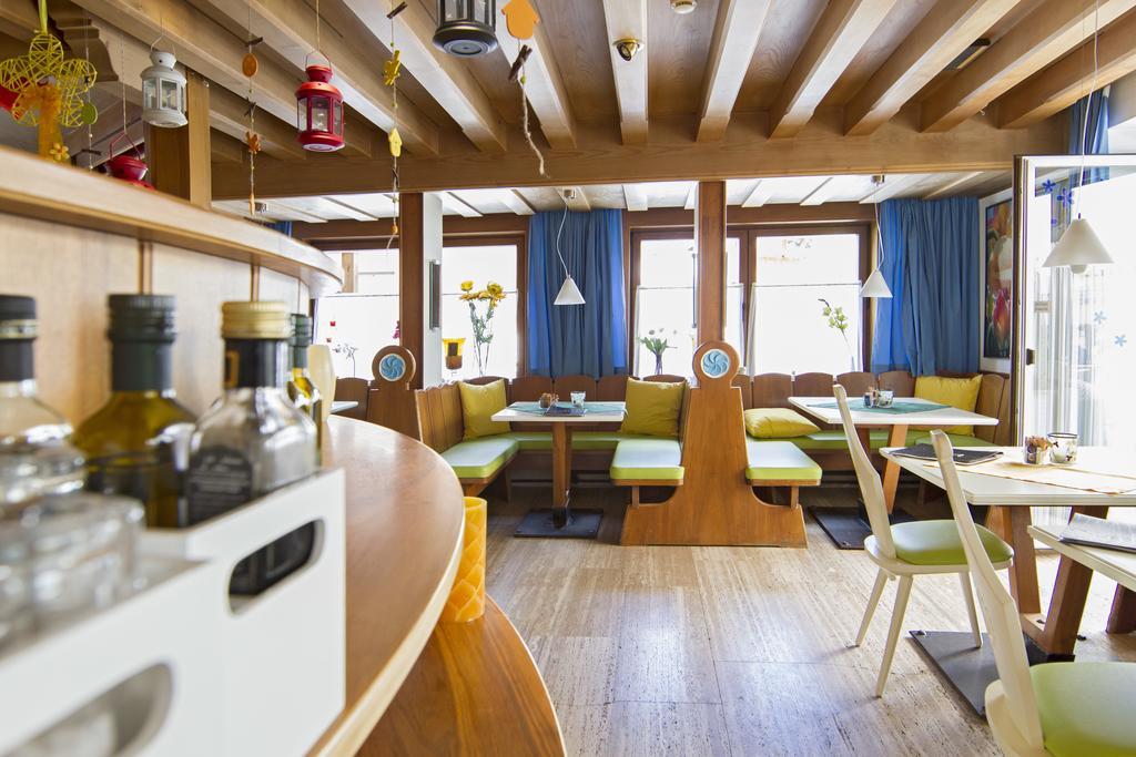 Chalet Madrisa コルヴァーラ・イン・バディーア エクステリア 写真