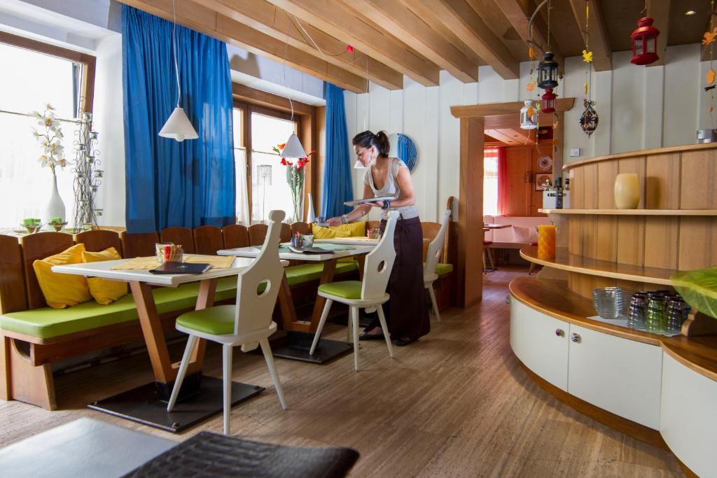Chalet Madrisa コルヴァーラ・イン・バディーア エクステリア 写真