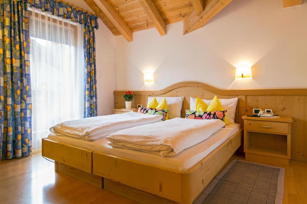 Chalet Madrisa コルヴァーラ・イン・バディーア 部屋 写真