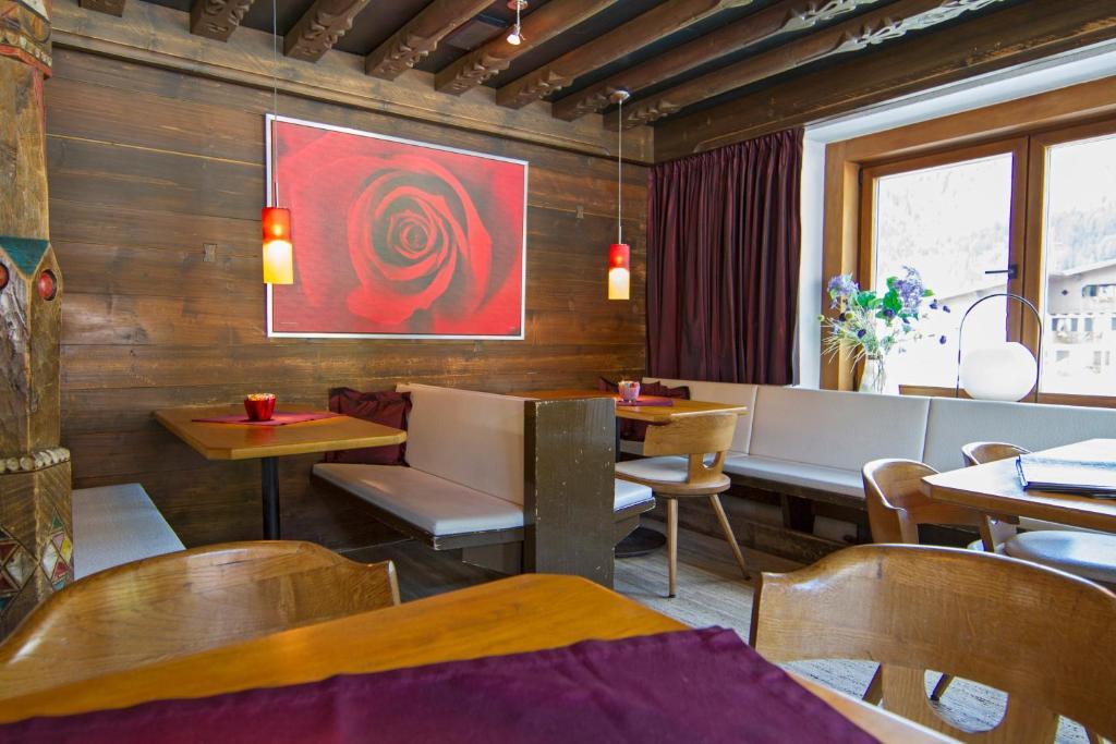 Chalet Madrisa コルヴァーラ・イン・バディーア エクステリア 写真